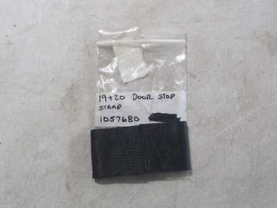 NUEVA BARREDORA ELGIN REPUESTO 1057680 CORREA TOPE PUERTA Foto 1 de 3