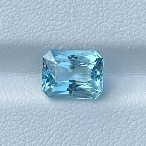 Natürlicher blauer Aquamarin 2,30 Kt strahlend geschnitten lockerer Edelstein - Bild 1 von 8
