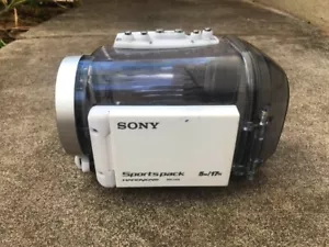 Sony SPK-HCD wasserdichtes Unterwasser-Sportpaket für HandyCam 5 m/17 Fuß. - Bild 1 von 8