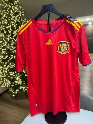 Spain 2010 Champion Soccer Jersey Red Slim Fit Men’s High Quality- SIZE L - Image 1 of 2