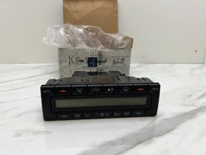 Mando aire acondicionado automático NOS Mercedes W210 A2028303285 - Imagen 1 de 5