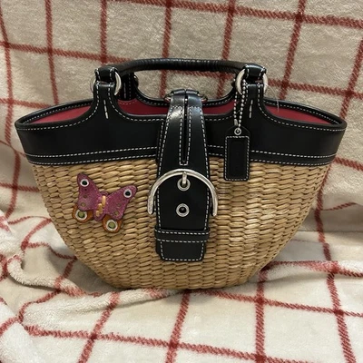 Bolso Coach Vintage Pequeño Tejido Cesta Cartera Cuero Negro Borde Rosa Interior Foto 1 de 4