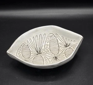 Vint5age Nora Gulbrandsen Pottery Norway MCM - Picture 1 of 6