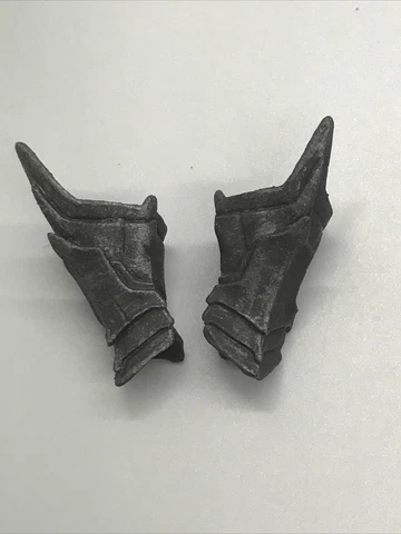 Black Gray Silver Wrist Gauntlets Arms Goblin Elf Female Mythic Legions Malephar Cover