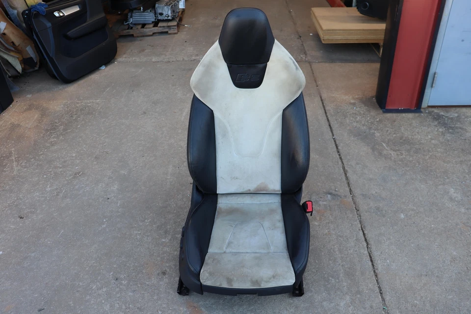 AUDI S5 2008-2013 ASIENTO DEL LADO DEL PASAJERO DELANTERO DERECHO TELA Y CUERO MONTAJE OEM Foto 1 de 4