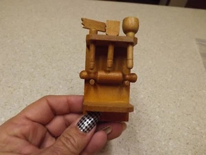 Mini Kitchen Shelf Dollhouse Kitchen Utensils Miniature Wooden Shelf Furniture - Picture 1 of 2