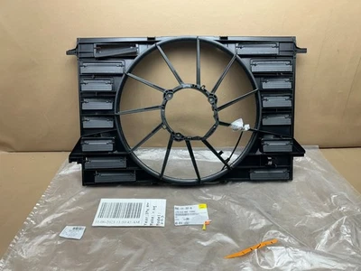 NEW 2017-2025 AUDI A4 A5 A6 A7 S4 S5 Q7 ENGINE RADIATOR COOLING FAN SHROUD OEM Foto 1 de 4