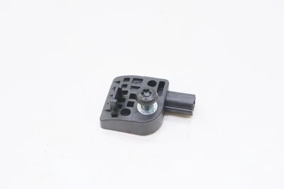 2017 - 2020 CHEVROLET SUBURBAN REAR LEFT AIRBAG IMPACT SENSOR OEM 26671010 - Image 1 of 4