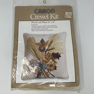 Vtg 70s CARON Crewel Embroidery Kit Pillow Cover FLOWERS WHEAT Cottage Core - Picture 1 of 4
