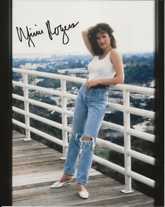 Mimi Rogers REAL hand SIGNED Photo COA Autographed Austin Powers - Picture 1 of 2