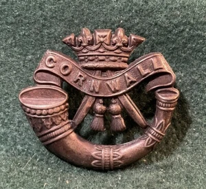 Duke of Cornwall Light Infrantry Cap Badge K44 - Picture 1 of 4