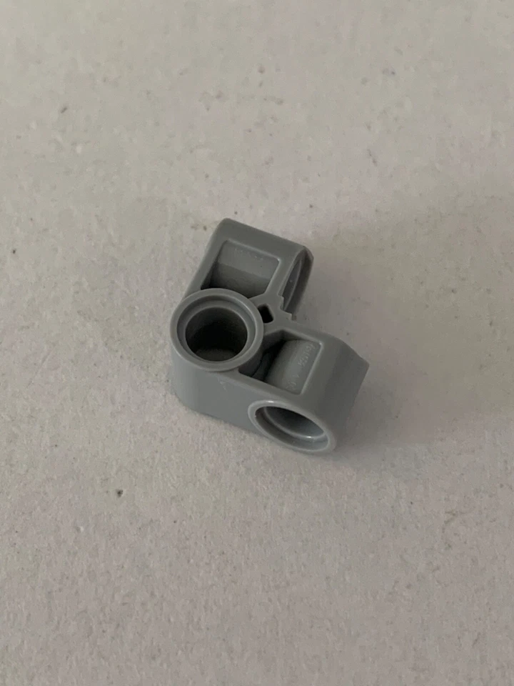 LEGO Parts 44809 (1pc) Technic, Pin Connector Perpendicular 2 x 2 Bent - Image 1 of 1