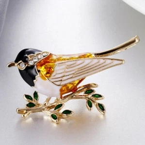 Yellow Gold Plated Crystal Rhinestone Enamel Sparrow Pin Brooches - Picture 1 of 6