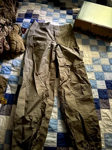 Pantalones Patagonia NIVEL 6 L6 Gore-tex Hechos en EE. UU. Alpha Azul Marino SELLO NUEVO Mediano Largo - Imagen 1 de 2