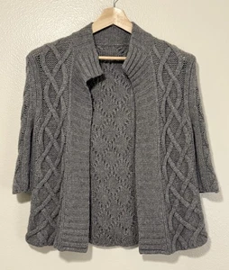Cable Knit 100% Cashmere 1/2 Sleeve Cardigan Sweater Size Medium Gray Classic - Picture 1 of 8