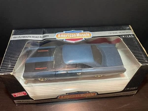Ertl 1969 Plymouth Road Runner Hemi Jamaica Blue #7384 1:18 Diecast 1993 NEW NIB - Picture 1 of 4