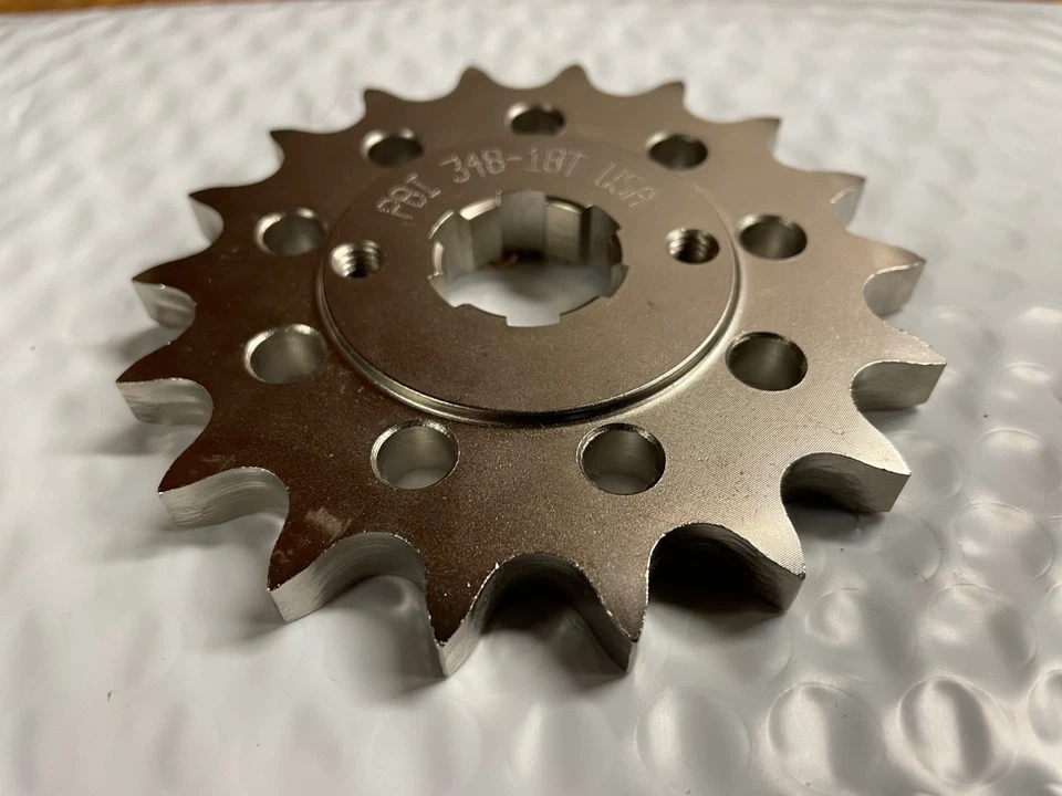 PBI 348-18 530 18 ЗУБЬЕВ ПЕРЕДНЯЯ ЗВЕЗДОЧКА ПЕРЕДАЧ HONDA CB500 CB750 CB650 FT500 CB500 - Изображение 1 из 1