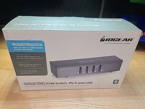 IOGear 2-Port DualView USB VGA KVMP Switch GCS1742 - Afbeelding 1 van 5