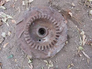 JOHN DEERE PLATO FERTILIZANTE CAJA TOLVA PLACA H1971B - Imagen 1 de 2