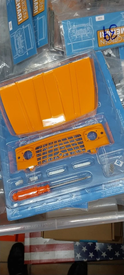 ALTAYA MEHARI CITROEN 1/8 FASCICOLI DA N.1 A N.61 - Immagine 1 di 4