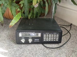Realistic Pro-2021 (20-9113) 200 Channel Scanner - Zdjęcie 1 z 6