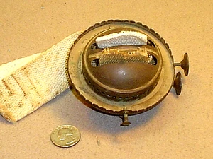 ANTIQUE DOUBLE WICK SHADE HOLDER OIL LAMP BURNER #3 - Picture 1 of 6