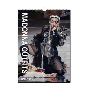 Madonna Outfit Sexy Personalizzato | Calendario 2026/27 Scegli mese inizio - Foto 1 di 2