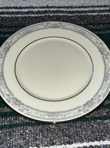 Lenox Charleston Cosmopolitan Collection Salatteller 2er Set Vintage Platin - Bild 1 von 7
