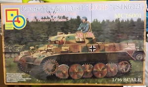 Classy Hobby MC16001 - Panzerkampfagen II Ausf L "Luchs" SdKfz 123 - Picture 1 of 1