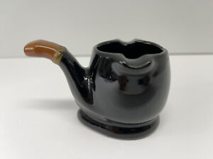 AT3017 Black Ceramic Pipe Ashtray With Two Pipe Rests
