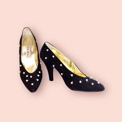 ESCADA Womens Size 7.5 B Suede And Pearls  Luxury Heels Pumps Made In Italy - Image 1 of 4