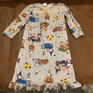 Peanuts Charlie Brown Snoopy Halloween Sleeper Gown Girls Pajamas 4 Flannel Fall - Picture 1 of 8