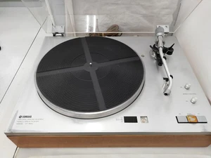 Yamaha YP-800 Direct Drive Turntable Plattenspieler 257108G - Bild 1 von 17