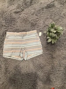 NWT GAP Multicolor Stripe 3″ Short Mid Rise Shorts Womens 4 - Picture 1 of 9