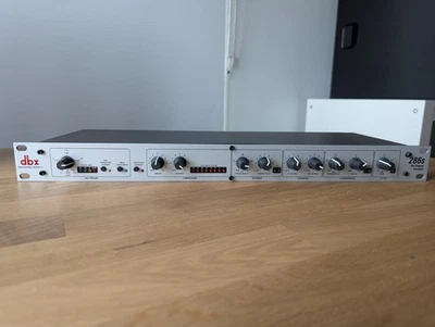DBX 286s DBX286SV Single-Channel Mic Preamp/Channel Strip Processor - Image 1 of 4