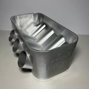 Bloque de motor Red Bull V6 cubo de hielo de metal enfriador de bebidas raro - Imagen 1 de 9