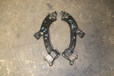 2013-2015 讴歌 RDX 前 LH 右左侧下控制臂 原始设备制造商 — 第 1/4 张图片