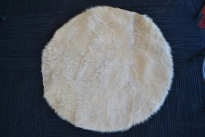 Genuine Cow Skin Hide Rug Round 90cm Diam cream - Picture 1 of 2