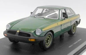 Universal Hobbies 1/18 Scale Diecast - 4458 MG MGB GT Jubilee Edition Green/Gold - Picture 1 of 8
