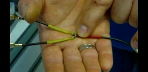 LED-Blinker mit  Warnblinkeffekt Kabel mit Sperrdioden zum aufheben Simson  HAYM - Bild 1 von 1