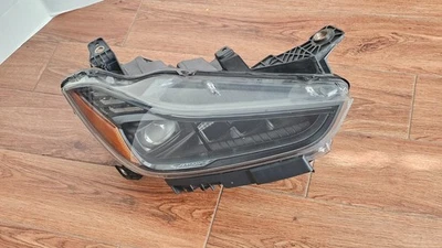 18 2019 2020 2021 2022 2023 Maserati Ghibli LED Headlight RH Passenger All Tabs Foto 1 de 4