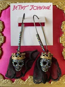Pendientes Betsey Johnson Magia Oscura Coronada Calavera Velo Negro Esqueleto Novia - Imagen 1 de 2