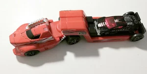 Hot Wheels Transporter Agent v12 With Zoltic Car. 2004. Great Condition. - Imagen 1 de 9