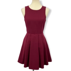Lulus Dress Women M Red Burgundy Gal About Town Sleeveless Open Back Skater Mini - Picture 1 of 12