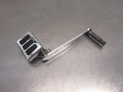 B145 G YAMAHA V STAR 1100 CLASSIC 2005 PEDAL FRENO TRASERO Y GOMA DE REPUESTO Foto 1 de 4