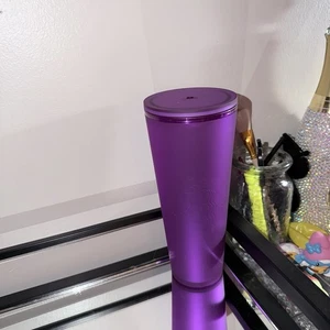 Starbucks Invierno 2022 Nuevo Púrpura Tacto Suave 24oz Taza Fría - Imagen 1 de 1