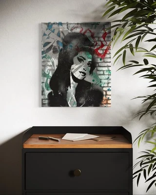 Amy Winehouse Street Art Canvas Graffiti Pop Art Wall Decor Painting 30cm x 25cm - Image 1 of 4
