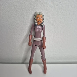 2009 STAR WARS THE CLONE WARS AHSOKA TANO FIGURE HASBRO C-001C - Foto 1 di 3