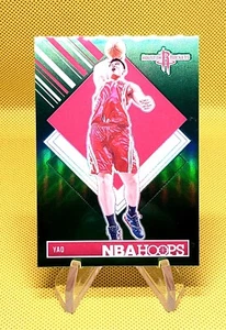 2024-25 Panini NBA Hoops Tribute Yao Ming Green Prizm #298 Rockets - Picture 1 of 2