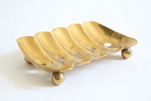 antique brass soap holder dish tray | sternau victorian footed soap dish holder - Picture 1 of 11